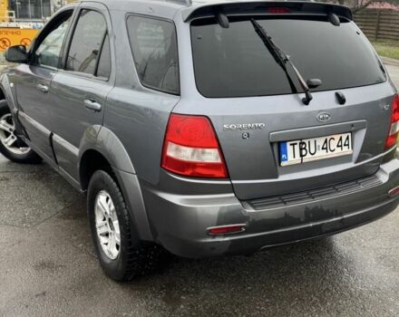 Сірий Кіа Соренто, об'ємом двигуна 2.5 л та пробігом 261 тис. км за 3400 $, фото 1 на Automoto.ua