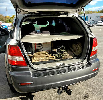 Киа Соренто 2005 в Ужгороде на Automoto.ua Серый Киа Соренто, объемом двигателя 2.5 л и пробегом 285 тыс. км за 3000 $, фото 7 на Automoto.ua