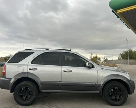 Серый Киа Соренто, объемом двигателя 2.5 л и пробегом 219 тыс. км за 4450 $, фото 6 на Automoto.ua