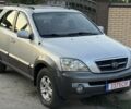 Серый Киа Соренто, объемом двигателя 2.5 л и пробегом 200 тыс. км за 4600 $, фото 4 на Automoto.ua