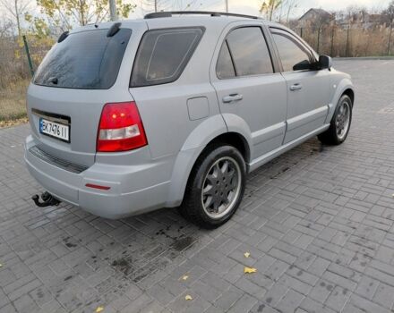 Серый Киа Соренто, объемом двигателя 2.5 л и пробегом 300 тыс. км за 5300 $, фото 4 на Automoto.ua