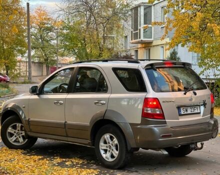 Киа Соренто 2005 в Синельниковом на Automoto.ua Серый Киа Соренто, объемом двигателя 2.5 л и пробегом 100 тыс. км за 3850 $, фото 4 на Automoto.ua