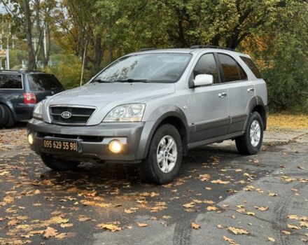 Киа Соренто 2005 в Павлограде на Automoto.ua Серый Киа Соренто, объемом двигателя 0 л и пробегом 222 тыс. км за 4799 $, фото 2 на Automoto.ua
