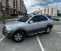 Серый Киа Соренто, объемом двигателя 2.5 л и пробегом 261 тыс. км за 9700 $, фото 1 на Automoto.ua