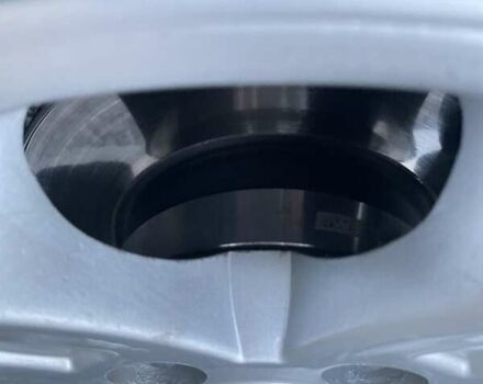 Серый Киа Соренто, объемом двигателя 2.5 л и пробегом 294 тыс. км за 8999 $, фото 3 на Automoto.ua