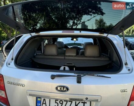 Киа Соренто 2006 в Борисполе на Automoto.ua Серый Киа Соренто, объемом двигателя 2.5 л и пробегом 283 тыс. км за 8150 $, фото 3 на Automoto.ua