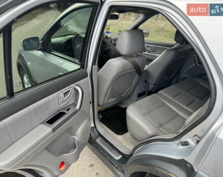 Сірий Кіа Соренто, об'ємом двигуна 2.5 л та пробігом 263 тис. км за 5250 $, фото 9 на Automoto.ua