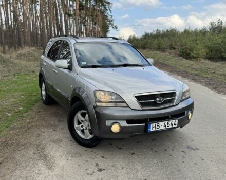 Серый Киа Соренто, объемом двигателя 2.5 л и пробегом 263 тыс. км за 5250 $, фото 1 на Automoto.ua