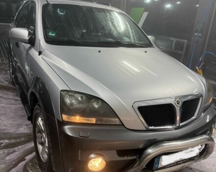 Серый Киа Соренто, объемом двигателя 0 л и пробегом 300 тыс. км за 4000 $, фото 1 на Automoto.ua