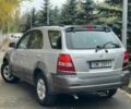 Сірий Кіа Соренто, об'ємом двигуна 2.5 л та пробігом 300 тис. км за 4150 $, фото 5 на Automoto.ua