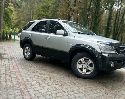 Кіа Соренто 2006 у Львові на Automoto.ua Сірий Кіа Соренто, об'ємом двигуна 2.5 л та пробігом 249 тис. км за 5150 $, фото 3 на Automoto.ua