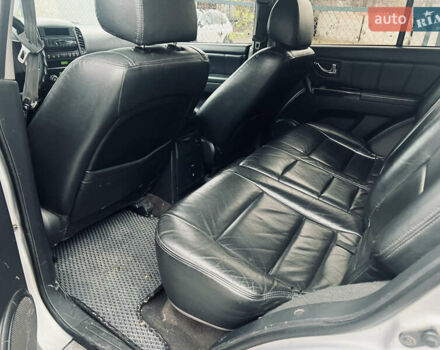 Серый Киа Соренто, объемом двигателя 2.5 л и пробегом 343 тыс. км за 6499 $, фото 16 на Automoto.ua