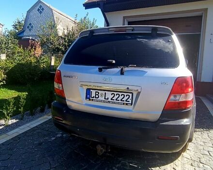 Серый Киа Соренто, объемом двигателя 2.5 л и пробегом 270 тыс. км за 4500 $, фото 2 на Automoto.ua