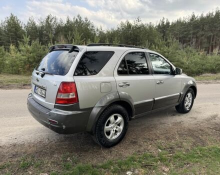 Серый Киа Соренто, объемом двигателя 2.5 л и пробегом 263 тыс. км за 5250 $, фото 3 на Automoto.ua