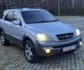 Сірий Кіа Соренто, об'ємом двигуна 2.5 л та пробігом 150 тис. км за 3800 $, фото 1 на Automoto.ua
