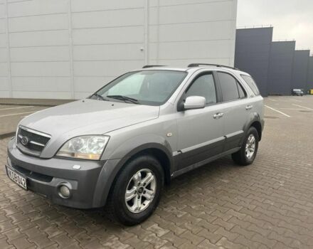 Серый Киа Соренто, объемом двигателя 2.4 л и пробегом 300 тыс. км за 4450 $, фото 1 на Automoto.ua