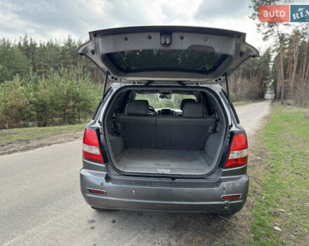 Сірий Кіа Соренто, об'ємом двигуна 2.5 л та пробігом 263 тис. км за 5250 $, фото 13 на Automoto.ua