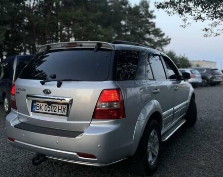 Серый Киа Соренто, объемом двигателя 2.5 л и пробегом 294 тыс. км за 8999 $, фото 2 на Automoto.ua