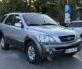 Сірий Кіа Соренто, об'ємом двигуна 2.5 л та пробігом 200 тис. км за 4700 $, фото 2 на Automoto.ua