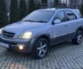 Сірий Кіа Соренто, об'ємом двигуна 2.5 л та пробігом 150 тис. км за 3800 $, фото 6 на Automoto.ua