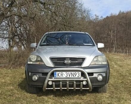 Серый Киа Соренто, объемом двигателя 2.5 л и пробегом 288 тыс. км за 3900 $, фото 1 на Automoto.ua