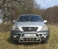Серый Киа Соренто, объемом двигателя 2.5 л и пробегом 288 тыс. км за 3900 $, фото 1 на Automoto.ua
