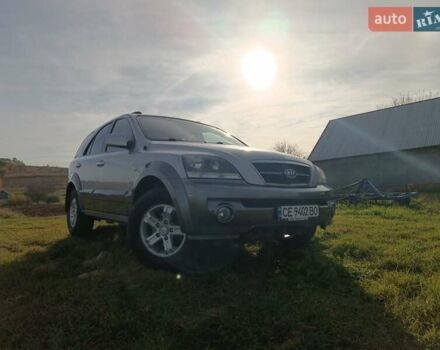 Серый Киа Соренто, объемом двигателя 2.5 л и пробегом 300 тыс. км за 7500 $, фото 1 на Automoto.ua