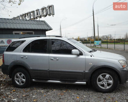 Серый Киа Соренто, объемом двигателя 2.5 л и пробегом 129 тыс. км за 7700 $, фото 7 на Automoto.ua