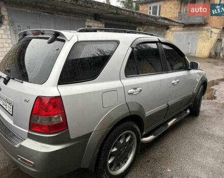 Серый Киа Соренто, объемом двигателя 2.4 л и пробегом 253 тыс. км за 6500 $, фото 8 на Automoto.ua
