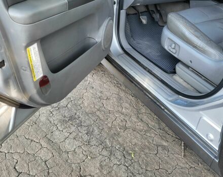 Сірий Кіа Соренто, об'ємом двигуна 2.5 л та пробігом 251 тис. км за 7300 $, фото 2 на Automoto.ua