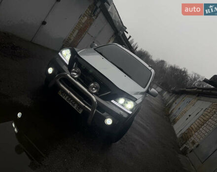 Серый Киа Соренто, объемом двигателя 2.4 л и пробегом 253 тыс. км за 6500 $, фото 2 на Automoto.ua