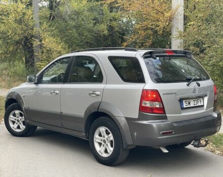 Киа Соренто 2006 в Синельниковом на Automoto.ua Серый Киа Соренто, объемом двигателя 2.5 л и пробегом 309 тыс. км за 3950 $, фото 2 на Automoto.ua