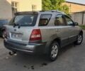 Серый Киа Соренто, объемом двигателя 0 л и пробегом 195 тыс. км за 3950 $, фото 2 на Automoto.ua