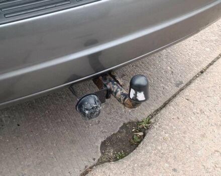 Сірий Кіа Соренто, об'ємом двигуна 2.4 л та пробігом 300 тис. км за 6480 $, фото 9 на Automoto.ua