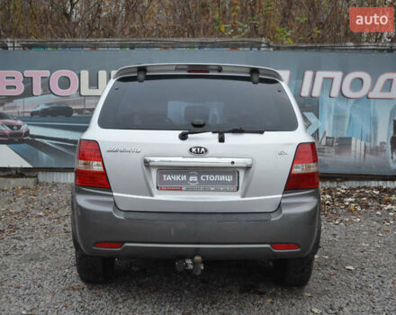 Серый Киа Соренто, объемом двигателя 2.5 л и пробегом 129 тыс. км за 7700 $, фото 2 на Automoto.ua