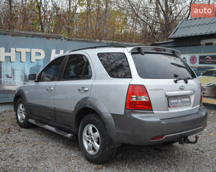 Серый Киа Соренто, объемом двигателя 2.5 л и пробегом 129 тыс. км за 7700 $, фото 3 на Automoto.ua