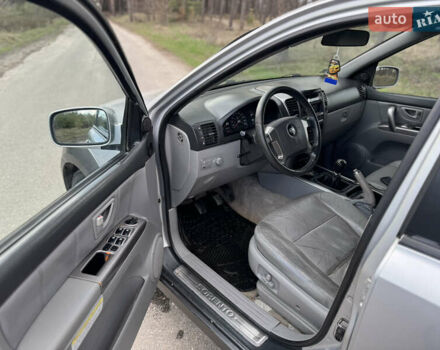 Сірий Кіа Соренто, об'ємом двигуна 2.5 л та пробігом 263 тис. км за 5250 $, фото 8 на Automoto.ua