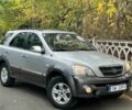Сірий Кіа Соренто, об'ємом двигуна 2.5 л та пробігом 300 тис. км за 4150 $, фото 1 на Automoto.ua