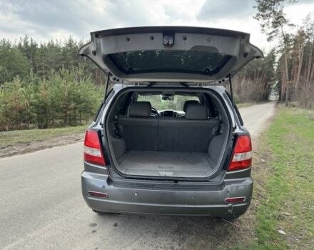 Серый Киа Соренто, объемом двигателя 2.5 л и пробегом 263 тыс. км за 5250 $, фото 13 на Automoto.ua