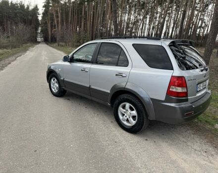 Серый Киа Соренто, объемом двигателя 2.5 л и пробегом 263 тыс. км за 5250 $, фото 2 на Automoto.ua