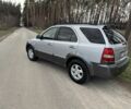 Серый Киа Соренто, объемом двигателя 2.5 л и пробегом 263 тыс. км за 5250 $, фото 2 на Automoto.ua
