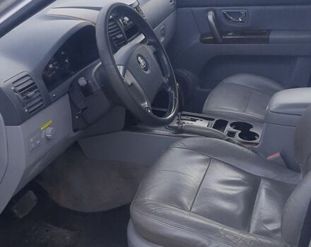 Серый Киа Соренто, объемом двигателя 0 л и пробегом 264 тыс. км за 3888 $, фото 4 на Automoto.ua