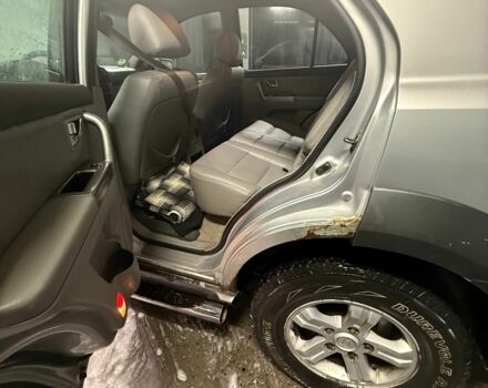 Серый Киа Соренто, объемом двигателя 0 л и пробегом 300 тыс. км за 4000 $, фото 6 на Automoto.ua