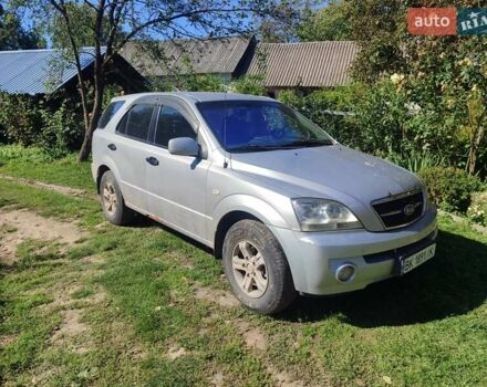 Серый Киа Соренто, объемом двигателя 2.35 л и пробегом 4 тыс. км за 5650 $, фото 4 на Automoto.ua