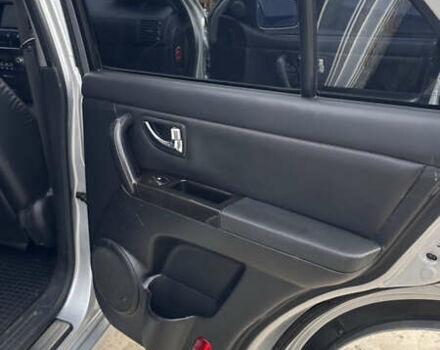 Серый Киа Соренто, объемом двигателя 2.5 л и пробегом 240 тыс. км за 8500 $, фото 12 на Automoto.ua