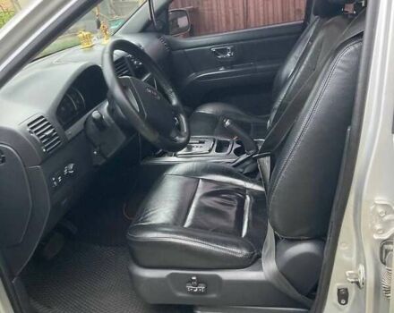 Серый Киа Соренто, объемом двигателя 2.5 л и пробегом 230 тыс. км за 8500 $, фото 11 на Automoto.ua