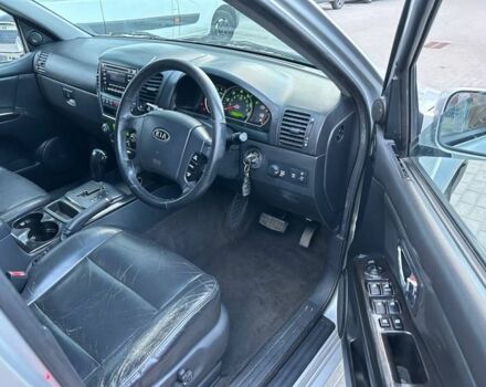 Серый Киа Соренто, объемом двигателя 2.5 л и пробегом 144 тыс. км за 3799 $, фото 9 на Automoto.ua