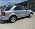 Серый Киа Соренто, объемом двигателя 2.5 л и пробегом 226 тыс. км за 4850 $, фото 3 на Automoto.ua