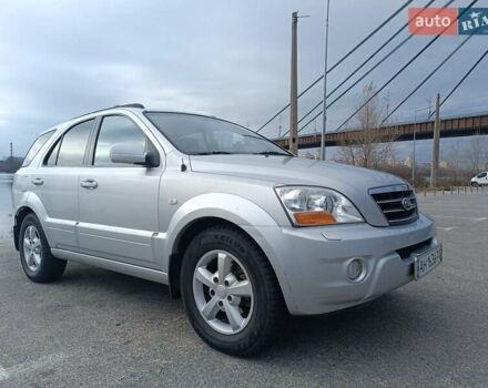 Сірий Кіа Соренто, об'ємом двигуна 2.5 л та пробігом 334 тис. км за 8200 $, фото 2 на Automoto.ua