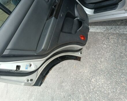 Серый Киа Соренто, объемом двигателя 2.5 л и пробегом 333 тыс. км за 8200 $, фото 6 на Automoto.ua